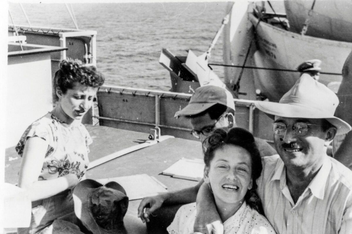 הההפלגה הראשונה של הורי לארהב בתום מלחמת העולם השנייה