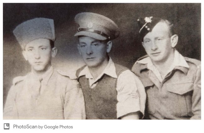 שלושת האחים במדים של הצבא הבריטי מלחמת העולם השנייה