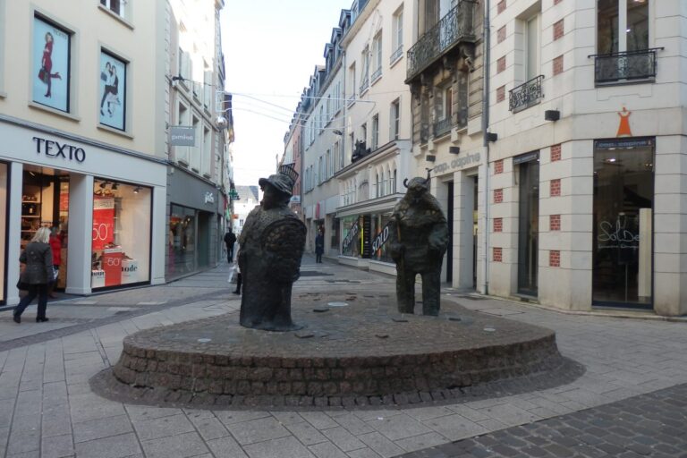 טיול בפריז ההסטורית