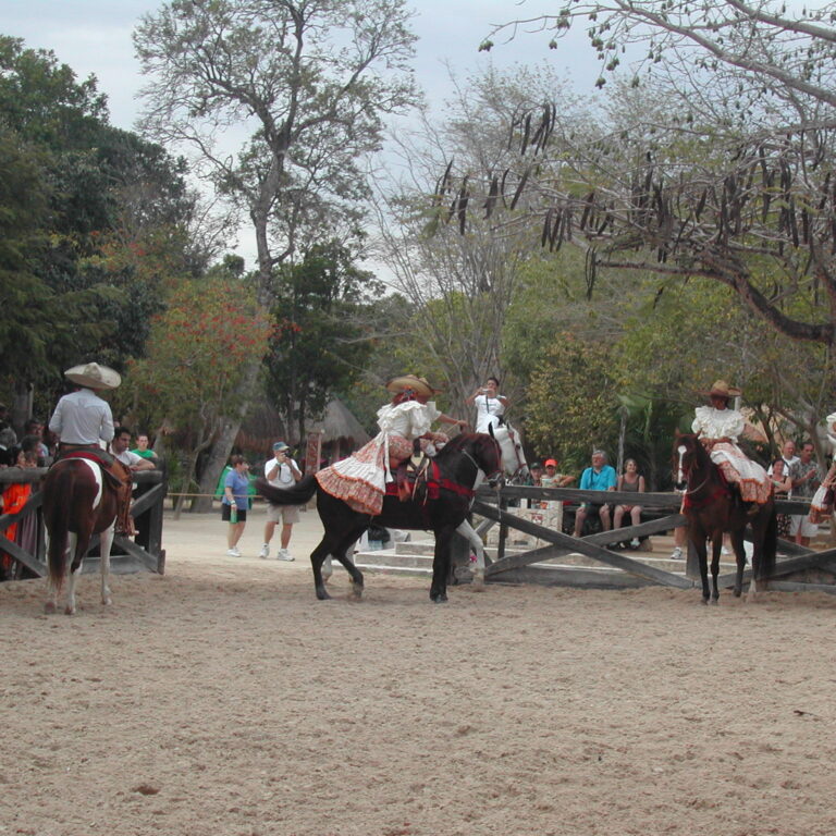 מופע רכיבה מכסיקני