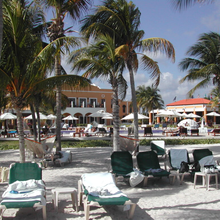 ריזורט בפלאייה דל כרמן במכסיקו