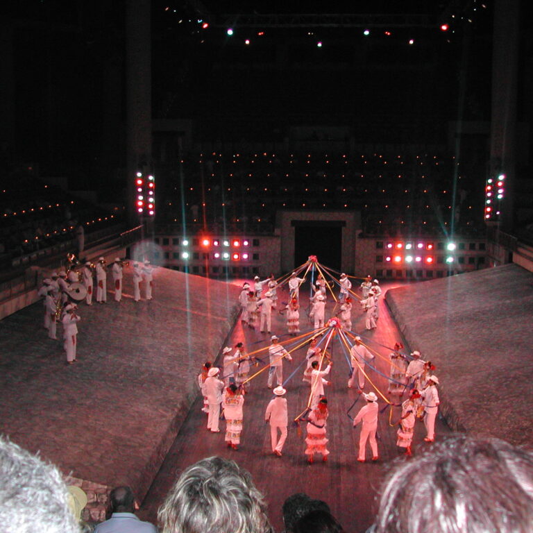 ריקודים מכסיקנים