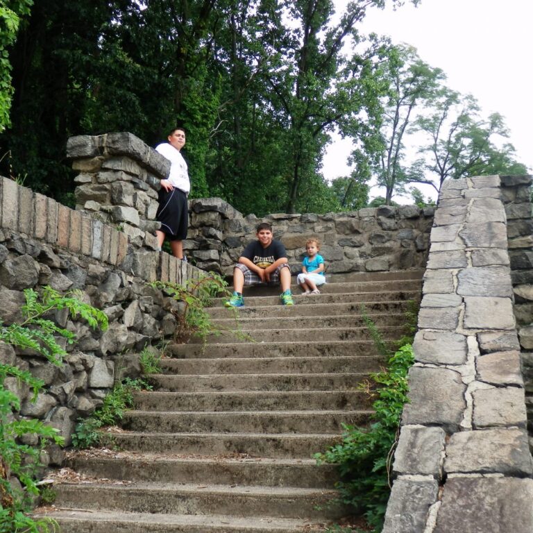 עם הנכדים בניו ג'רסי