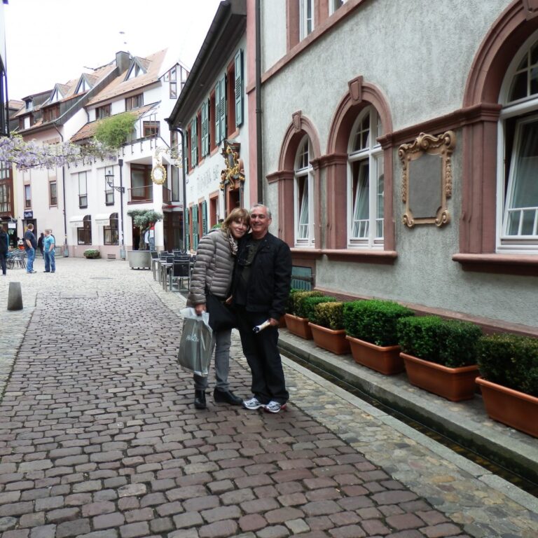 דליה ונתן בן ארי בעיירה בווארית