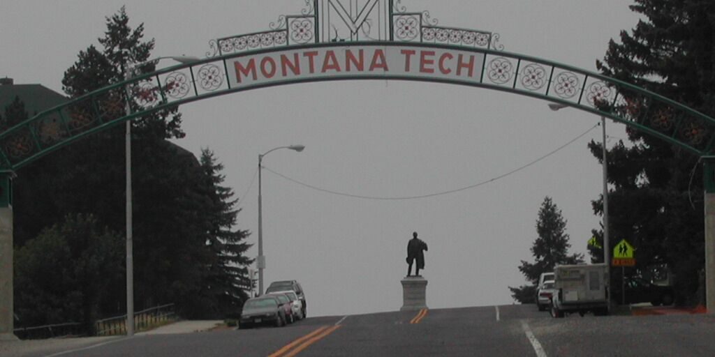 אוניברסיטת המכרות בביוט , מונטנה