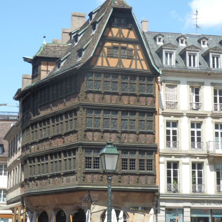 בית בעיר שרבורג עם מסורת גרמנית-צרפתית