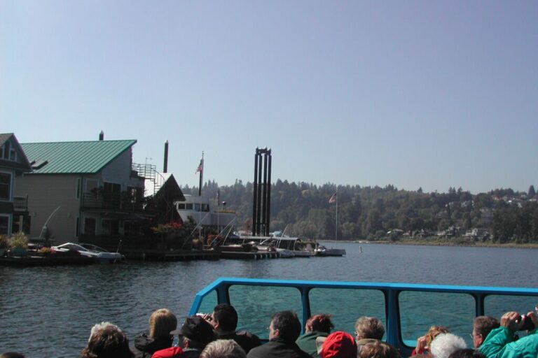 בתים צפים בפורטלנד