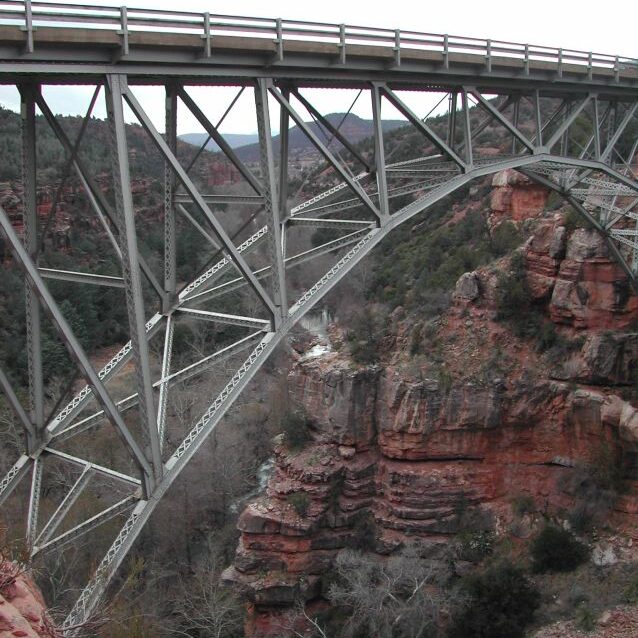 גשר בדרך לפלגסטאף