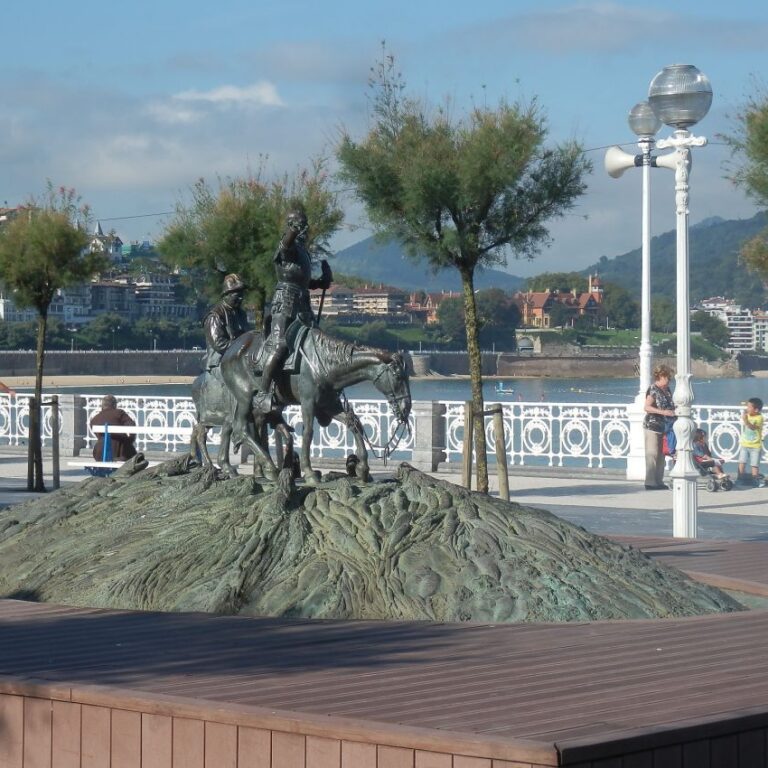 דון קישוט וסנשו פנשה ברביירה של חבל הבאסקים