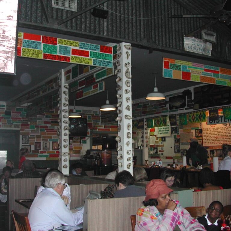 דיינר באלבמה, שחורים ולבנים יחדיו