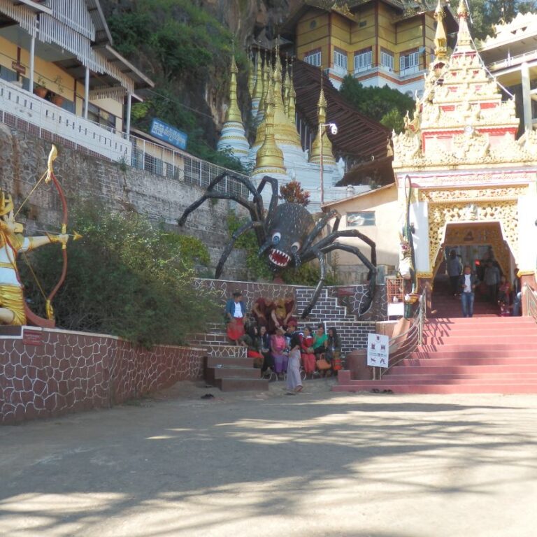 דיסני לנד של הבורמזים