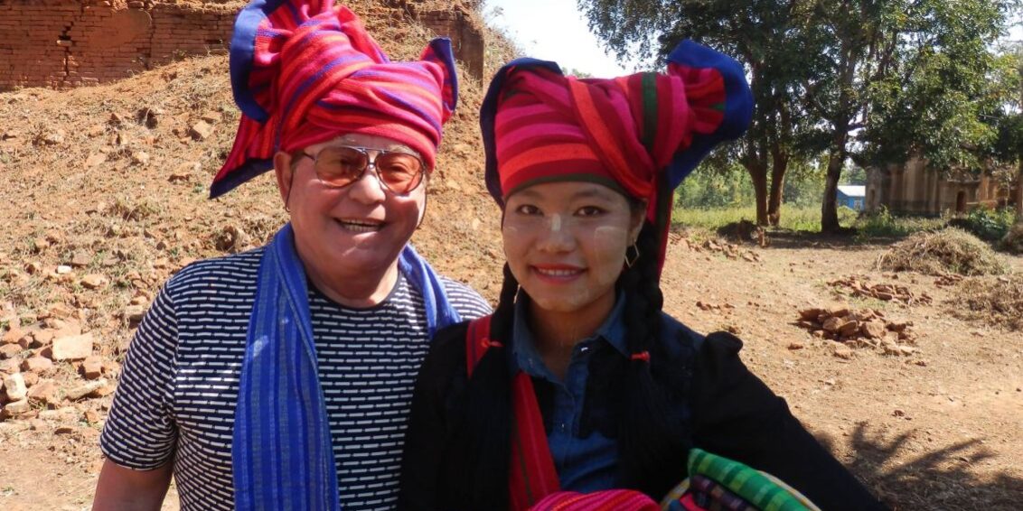 החלטתי להצטרף לשבט היפהפיות חובשות התרבושים בבורמה