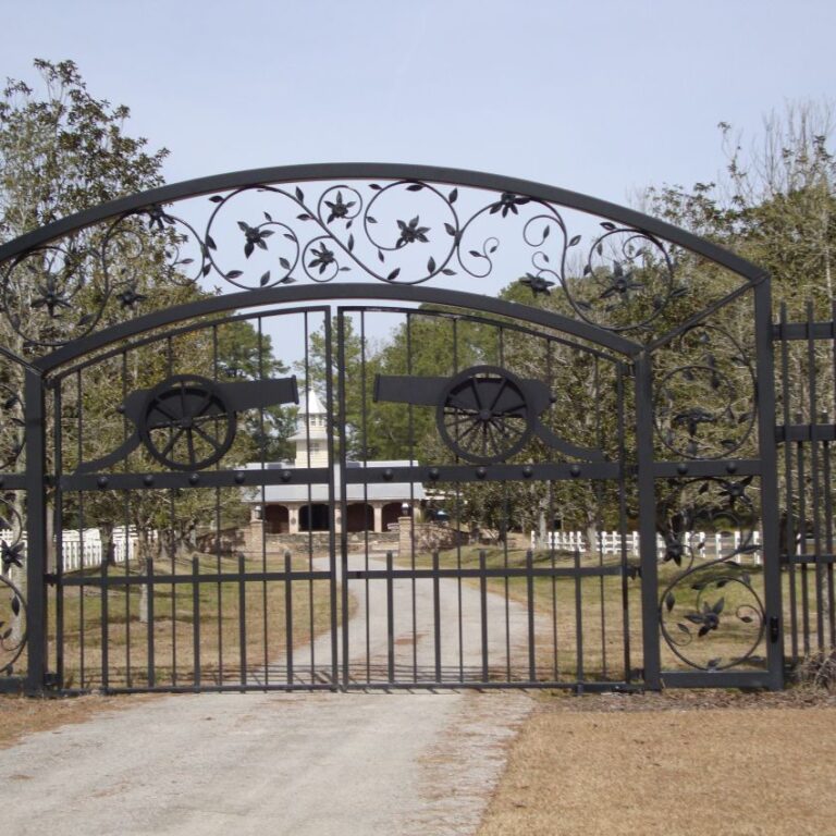 הכניסה לבית אחוזה דרומי מלפני מלחמת האזרחים