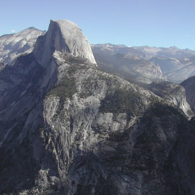 הצוק חצי כיפה ביוסמיטי