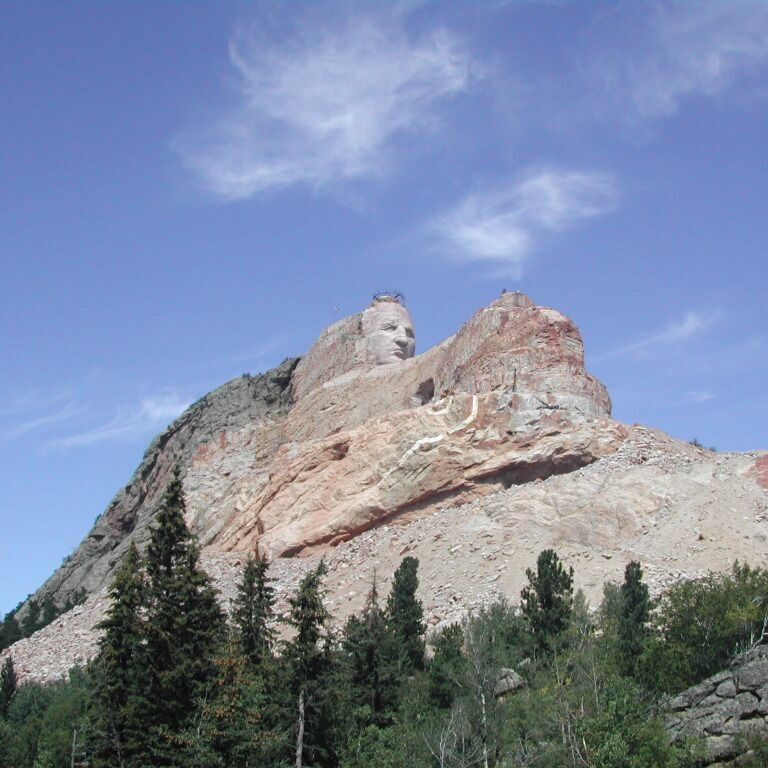 הר שבו נחצב ראש השבט האינדיאני קרייזי הורס