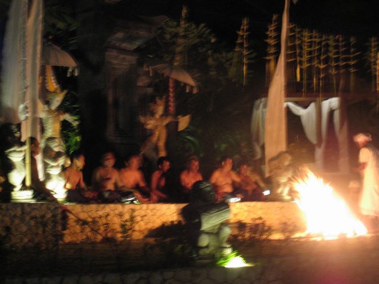 טקסים בשבטים מקומיים