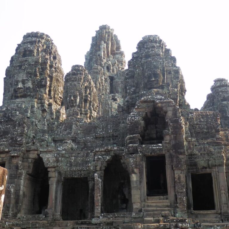 כל מקדש שונה לחלוטין ממשנהו