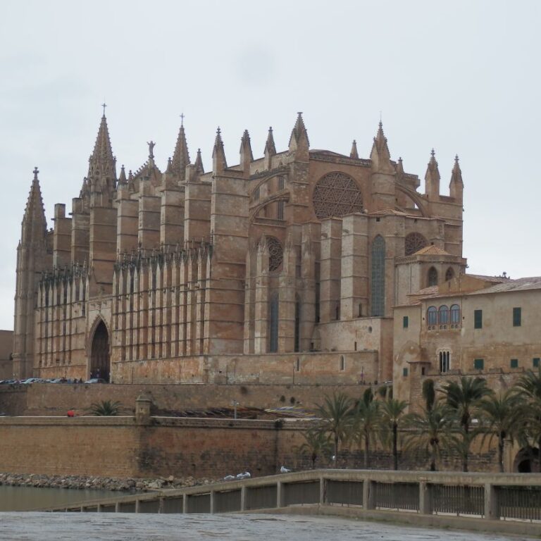 מארמונות ספרד המרשימים