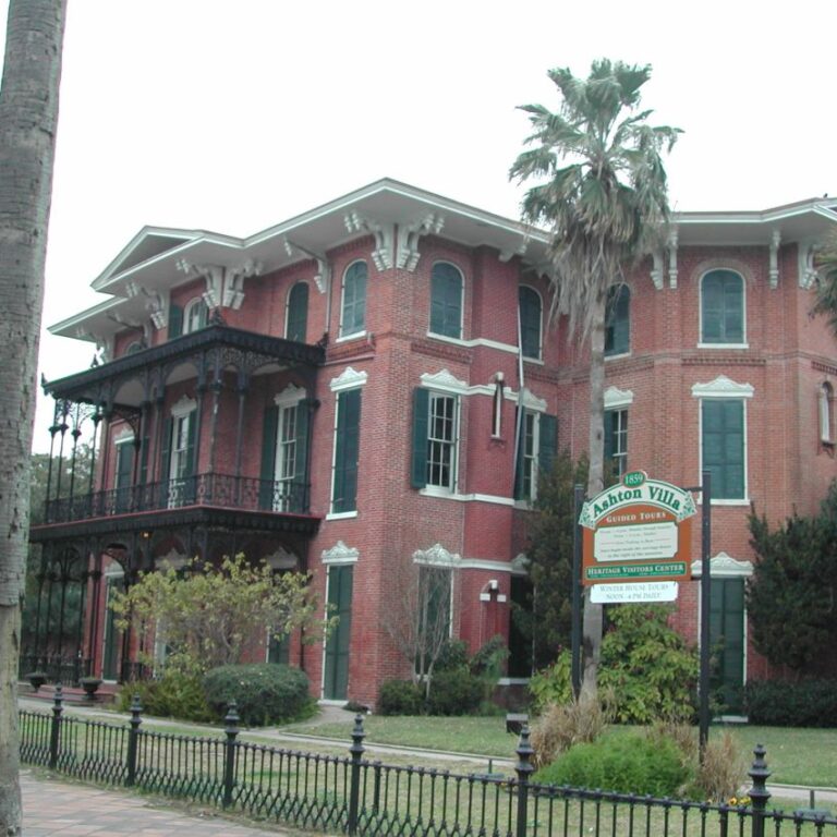 מהבתים הבודדים ששרדו את הצונאמי בגלבסטון