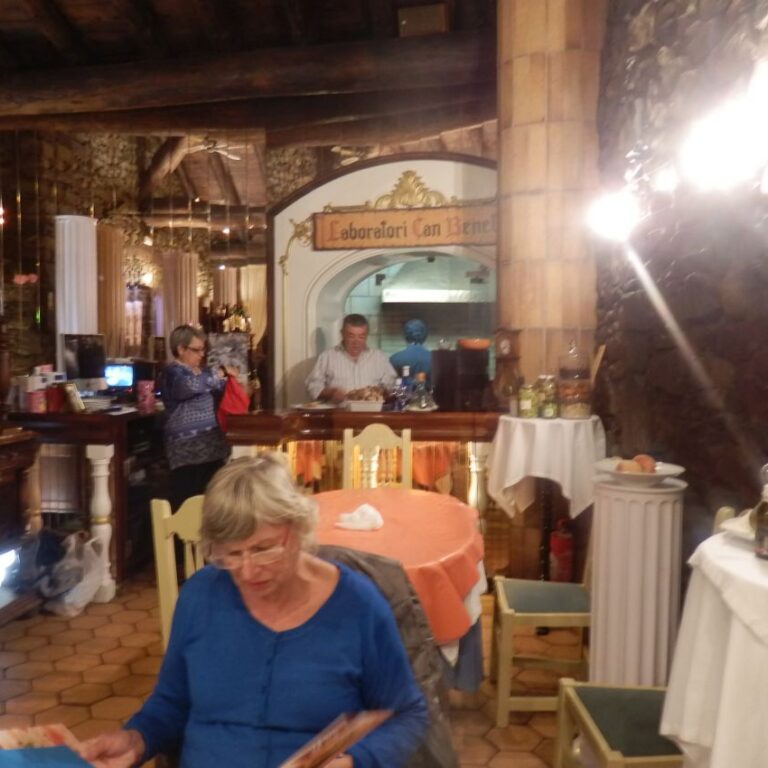 מסעדה ספרדית טיפוסית