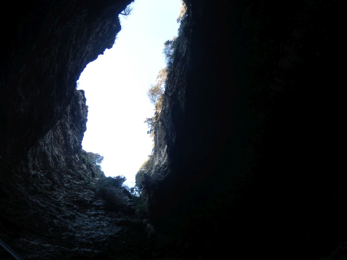 מערות טבעיות בקורסיקה