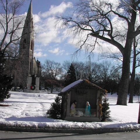 מראות של עירות ליד ניו יורק לקראת כריסמס