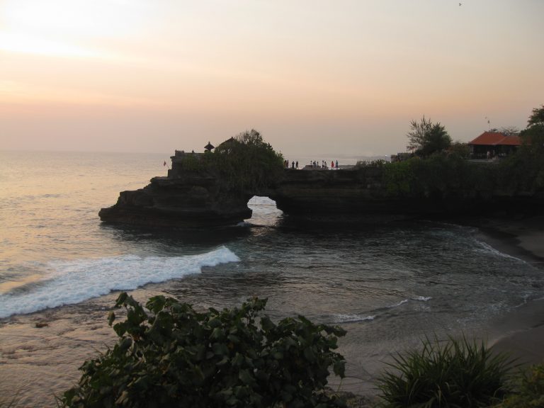 נוף חופי קסום בבאלי