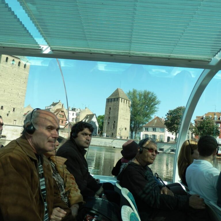 נינוחים בהפלגה בשרבורג