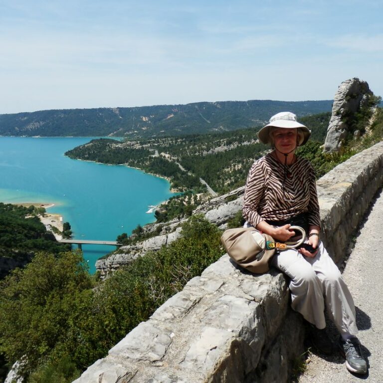 על גדות קניון ורדון