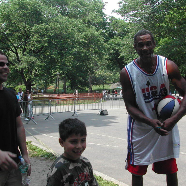 שחקן סל מזדקן בהארלם