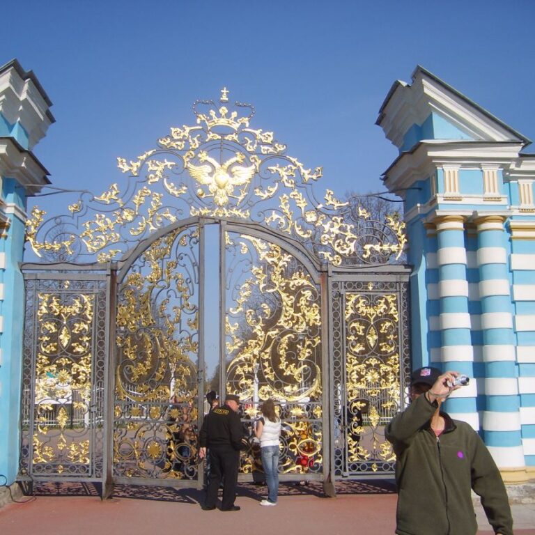 שער בסנט פטרסבורג של ארמון הצאר