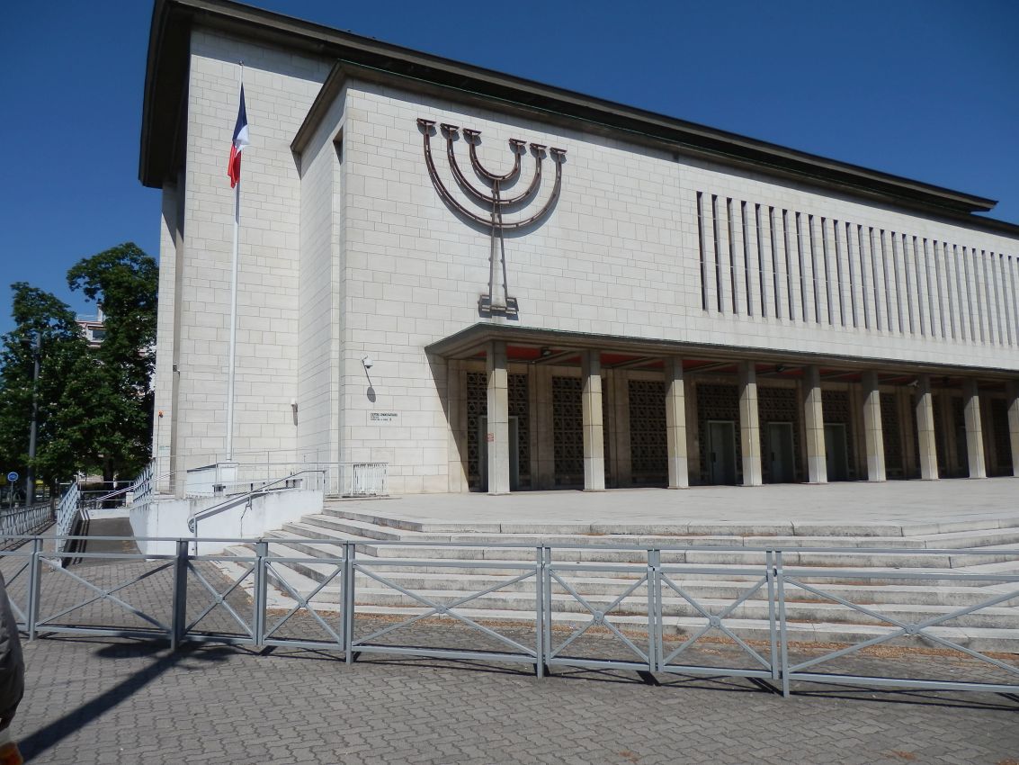 בית הכנסת בעיר שרבורג