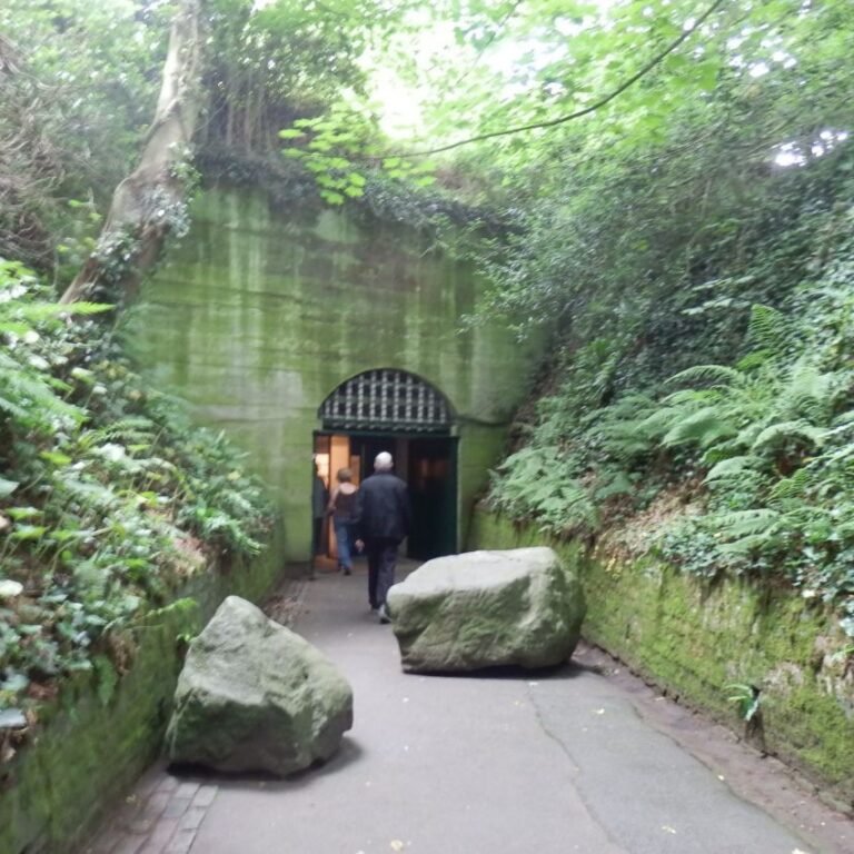 בית חולים גרמני תת קרקעי באי גרנסי לפצועי הפלישה לנורמדיה