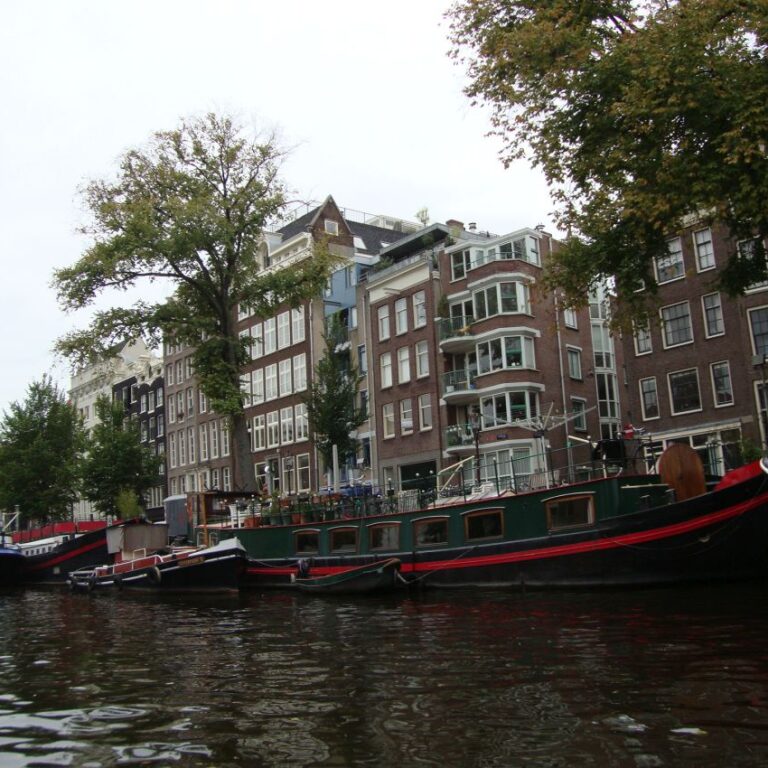 בתי סירות באמסטרדם