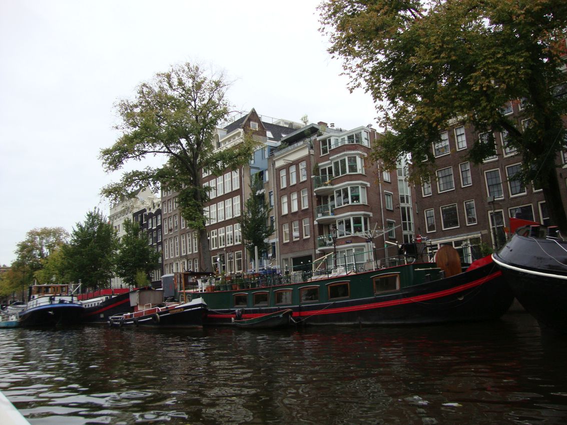 בתי סירות באמסטרדם