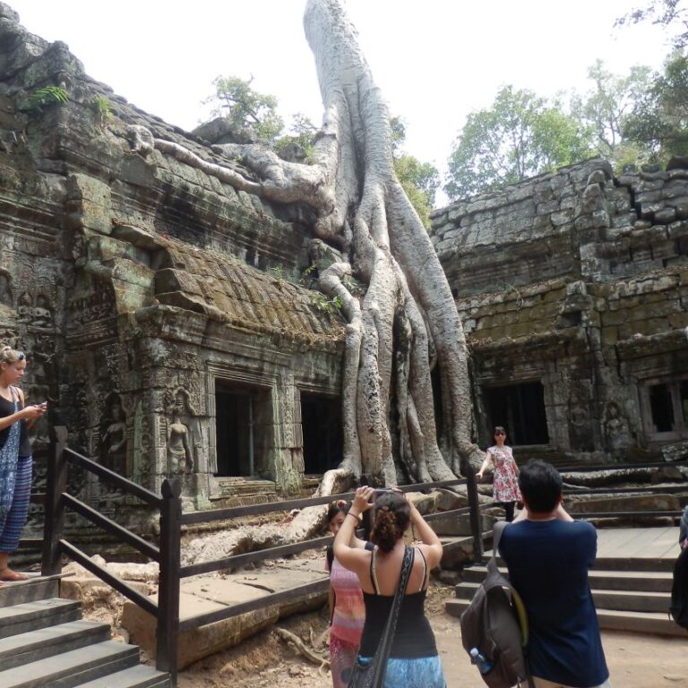 הגונגל כבש את עיר המקדשים באנגקור וואט בקמבודיה