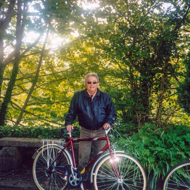 טיול האופניים הראשון תוך כדי שייט על גבי נהר שאנון, אירלנד