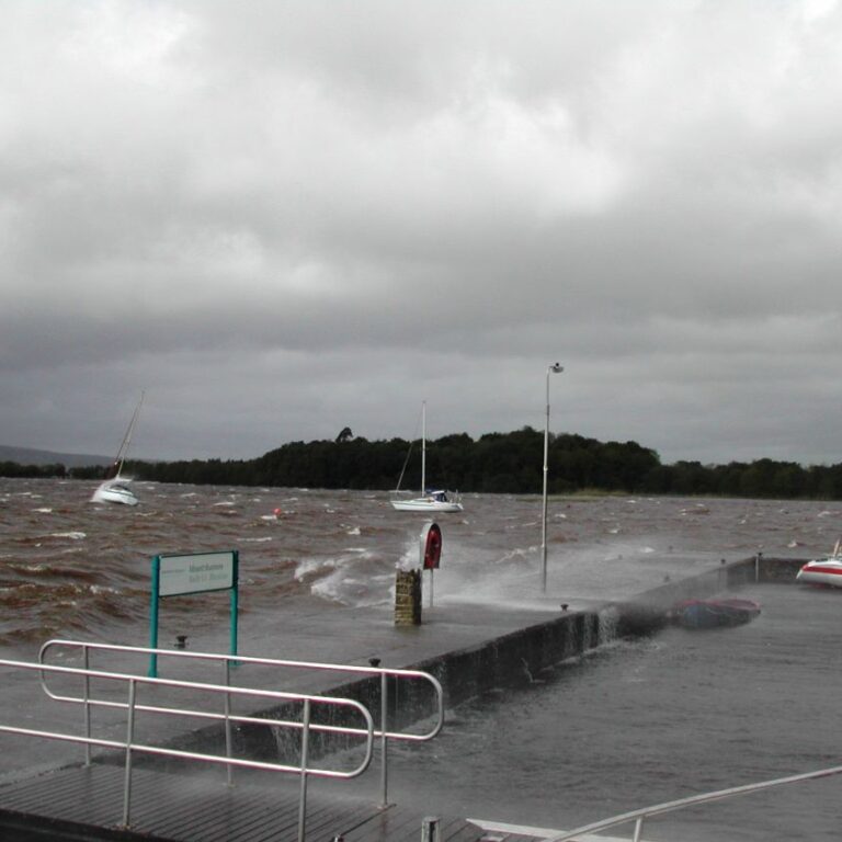 הסערה המושלמת שפקדה אותנו בשיט היאכטה