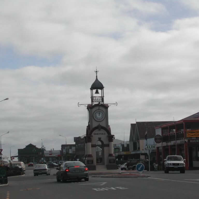 העיר כרייסצ'רץ לפני שנהרסה ברעידת אדמה, ניו זילנד