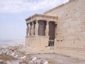 זוית אחרת של הפרתנון