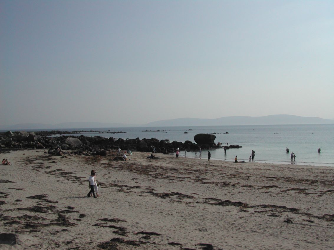 חוף ים אירי שישראלי לא היה חולם להכנס אליו
