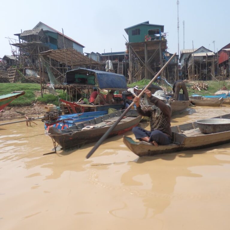 חיי יום יום על הנהר מקונג בקמבודיה