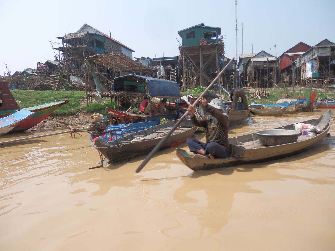 חיי יום יום על הנהר מקונג בקמבודיה