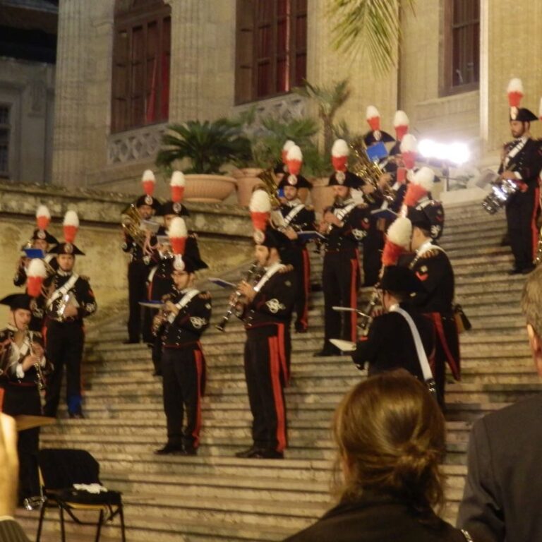 טקס צבאי בפלרמו