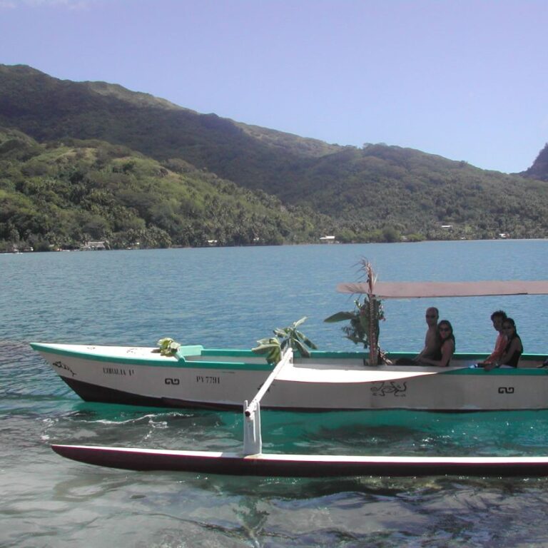 יוצאים לשייט בין איי הדרום פאציפי