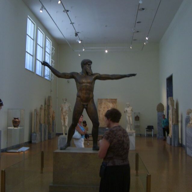 לוחם יווני במוזיאון הארכיאולוגי