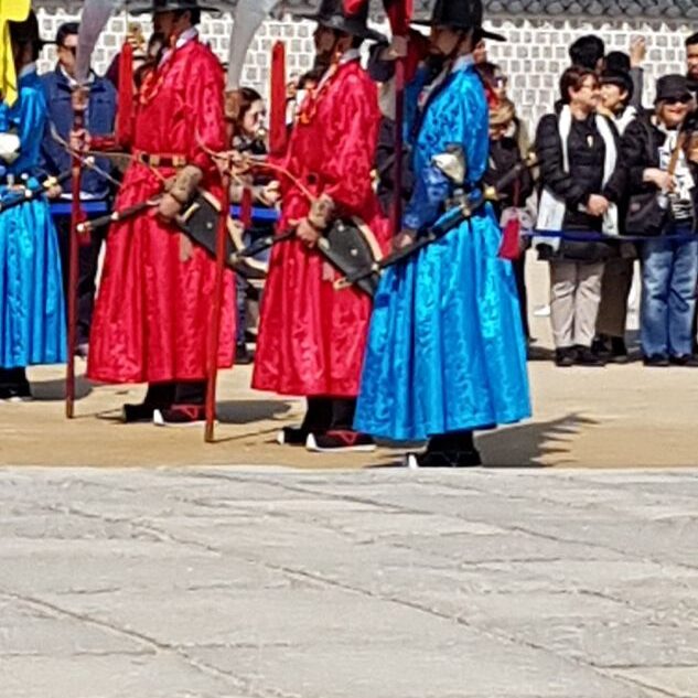 לוחמים קוריאנים עזי נפש עם מדים מהמאה ה-18