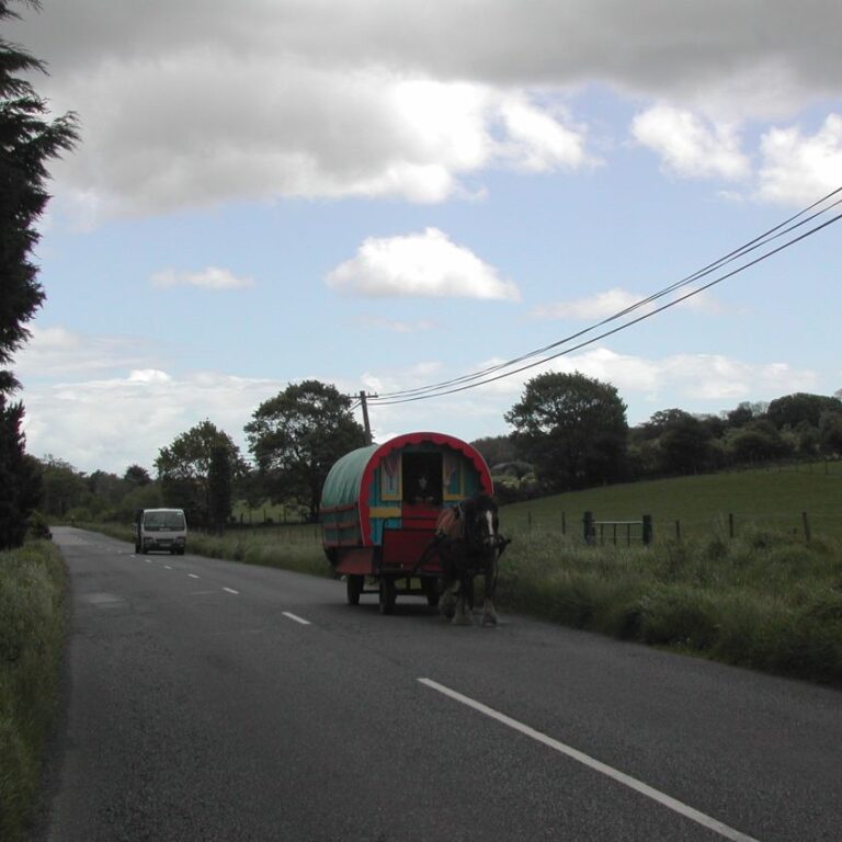 מסע בקרוון אירי