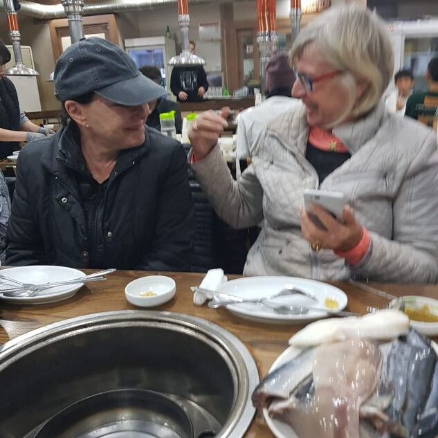 מסעדת דגים על גחלים הנצלים מולך