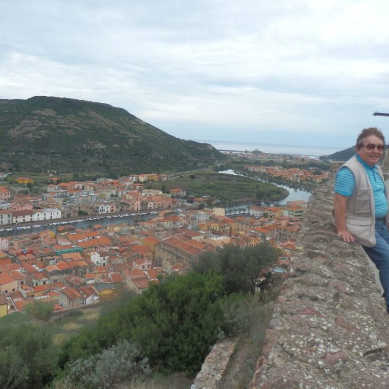 מעל העיר סאסרי שכנראה ממנה הגיח סיסרא שכיר החרב של יבין מלך חצור